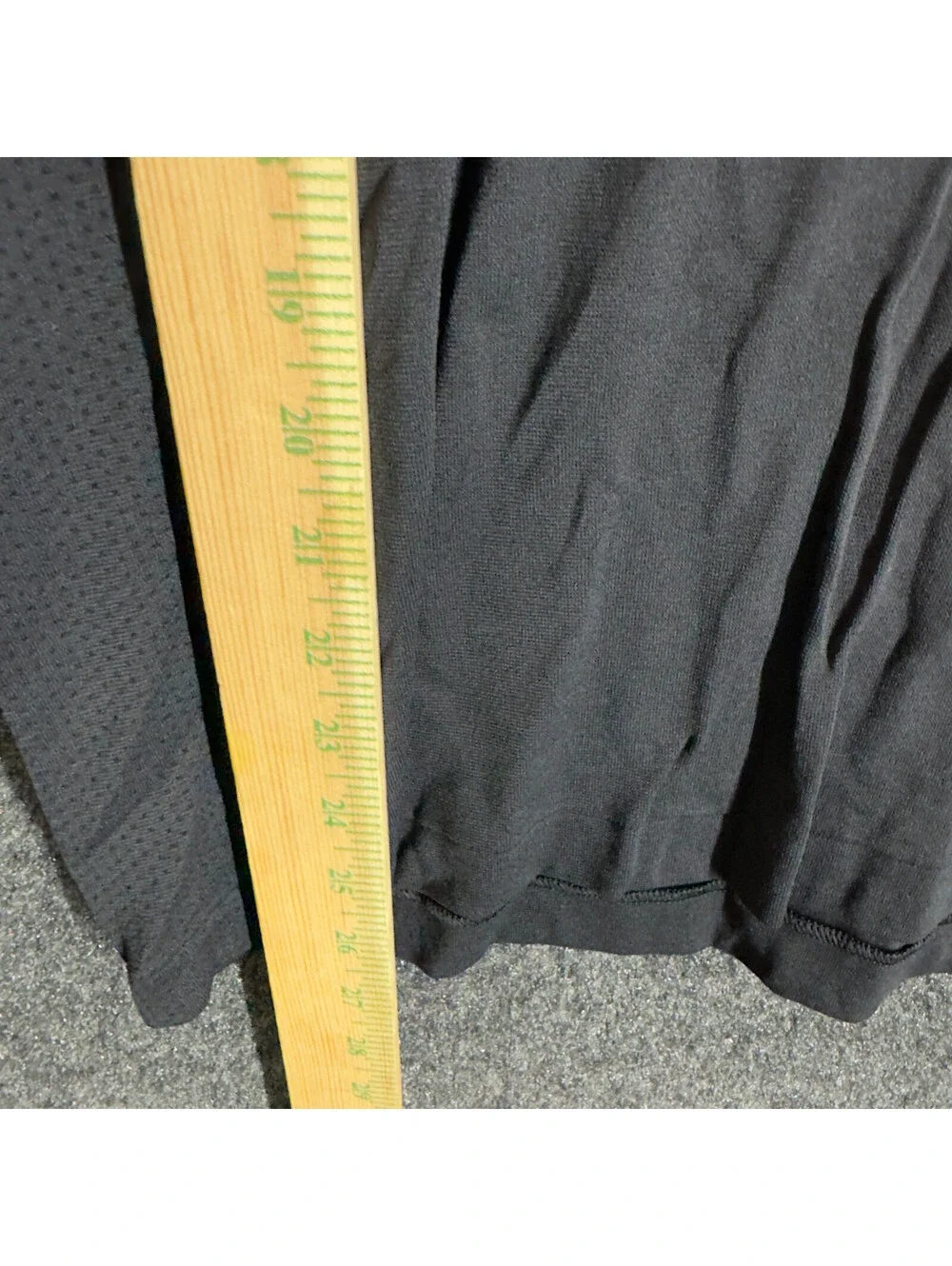 New All In Motion T-Shirt Men M Medium Black Short Sleeve Crew Neck Casual